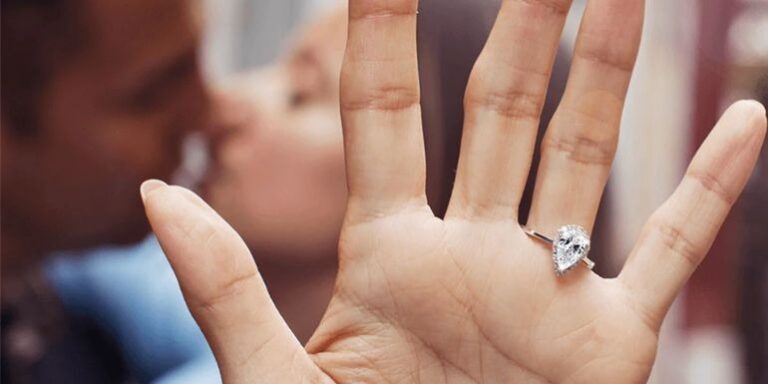 Your Love, Your Ring: How to Choose the Ideal Engagement Ring