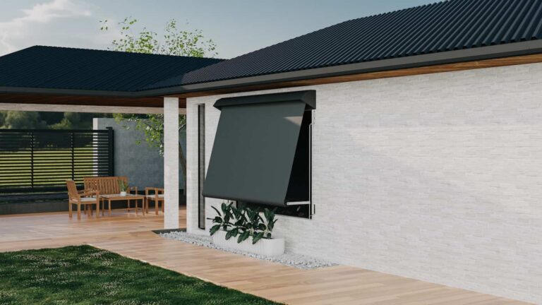 5 Reasons Outdoor Blinds Are a Must-Have for Entertaining Spaces