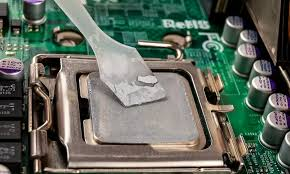 How to Apply Thermal Paste to CPU? The Correct Way